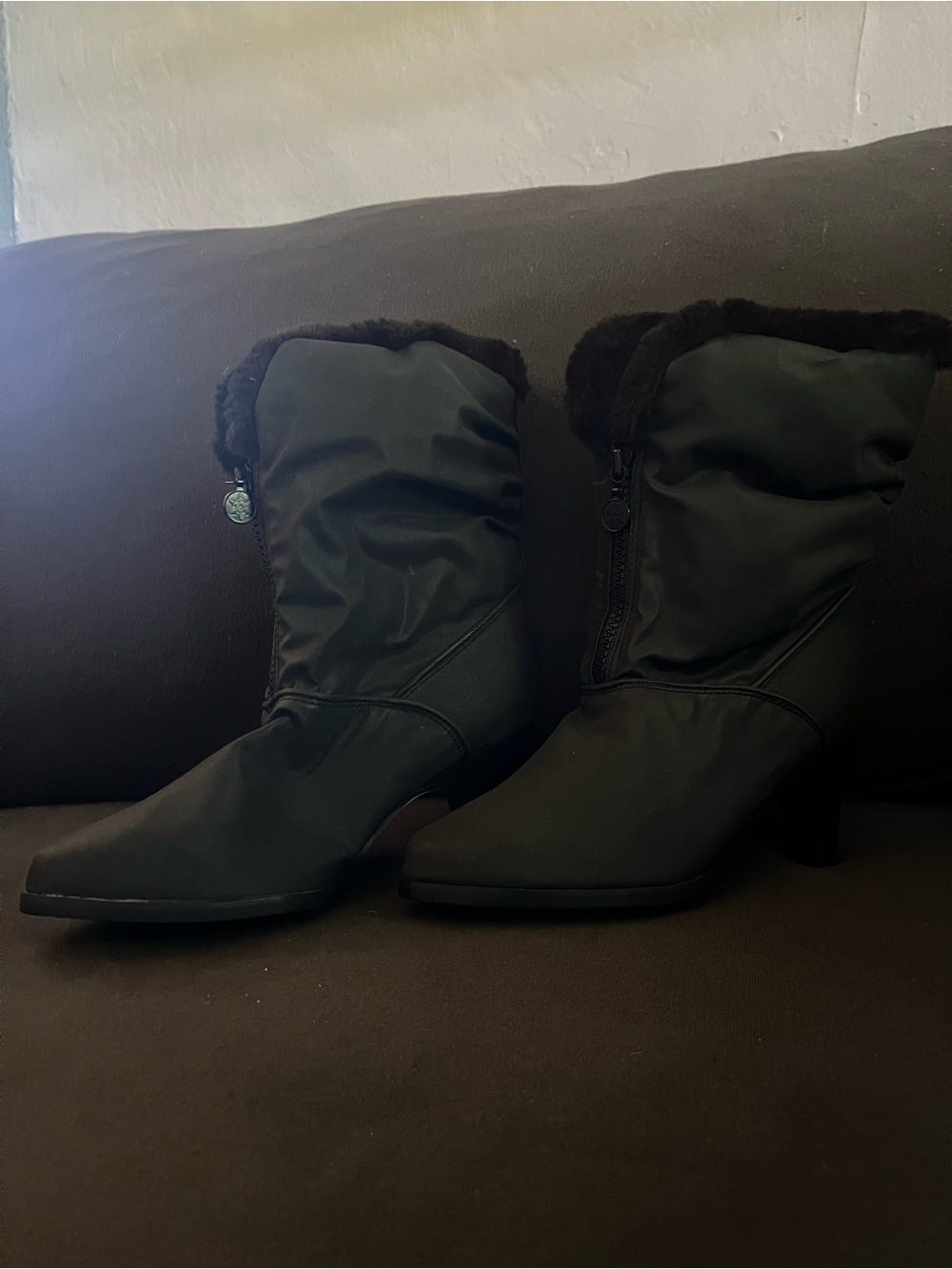 Women's Black Faux-Fur Trim Mid-Calf Heeled Boots